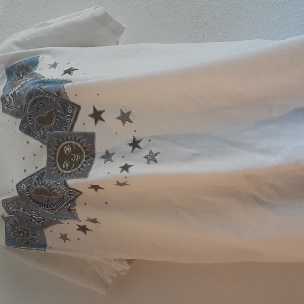 *C1 - VTG. XPOSURE USA ONE SIZE T SHIRT W/ STARS & CARDS DESIGN T SHIRT